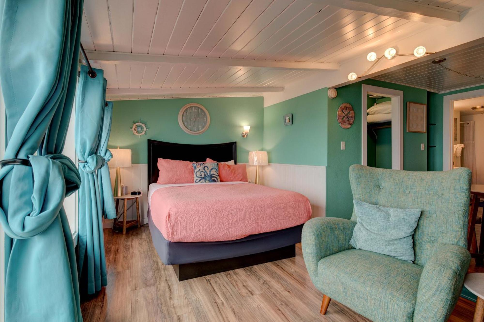 Moolack Shores Inn ニューポート 部屋 写真